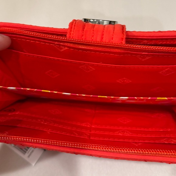 Vera Bradley new  Wallet - Picture 4 of 7
